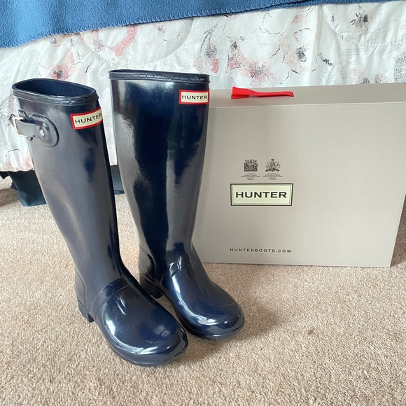 Hunter Shoes - Navy Hunter Boots